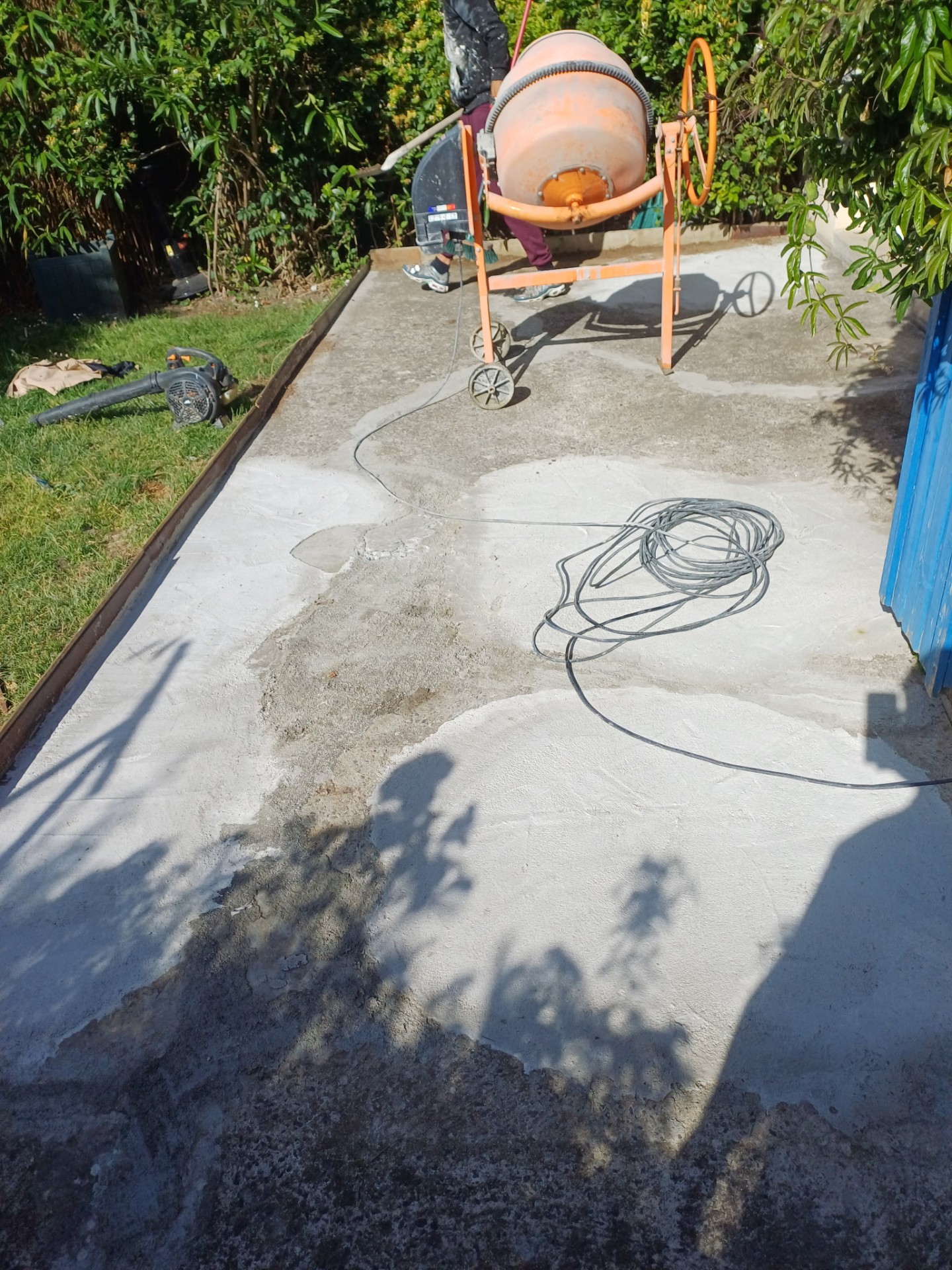 Chantier dalle béton en cours